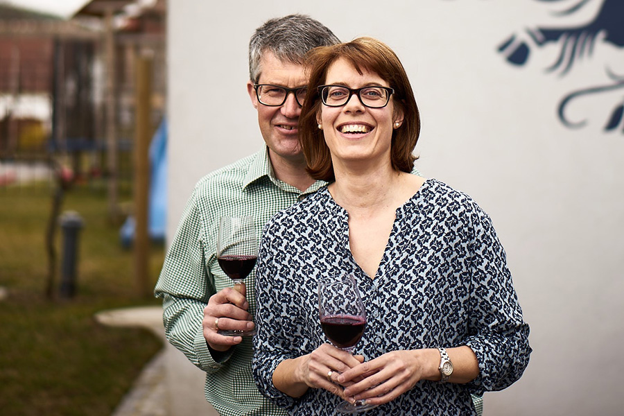 Alexandra und Thomas Herndler vom Weingut Herndler Schiltern